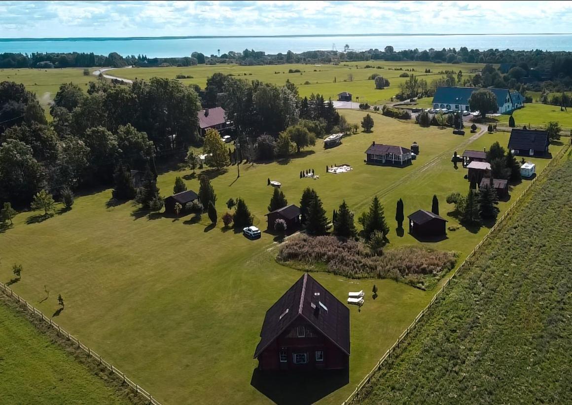 Merejussi Puhkemajad Parna Exterior photo